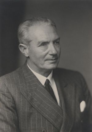 Stooke, George Beresford.jpg