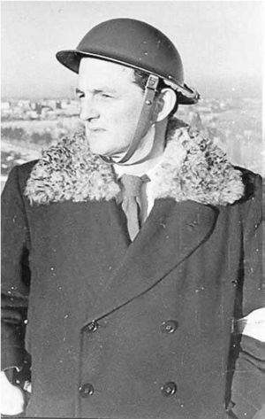 Langdon-Davies, John.jpg